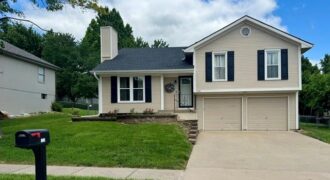 1320 Andrea Drive, Liberty, MO 64068