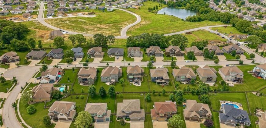 9029 NE 100th Terrace, Kansas City, MO 64157