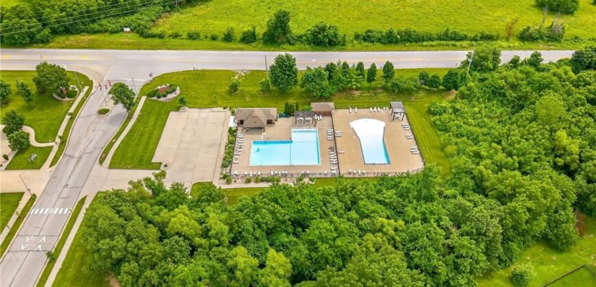 9029 NE 100th Terrace, Kansas City, MO 64157