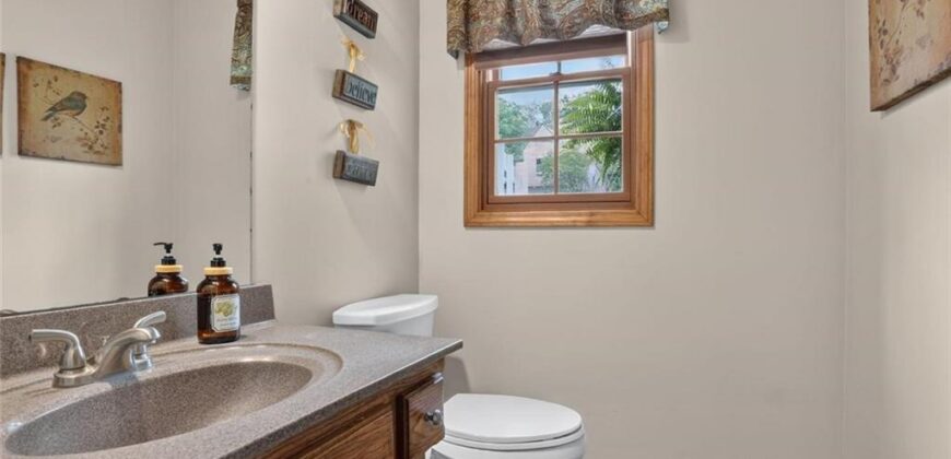 7646 N Pomona Avenue, Kansas City, MO 64152