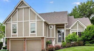 7646 N Pomona Avenue, Kansas City, MO 64152
