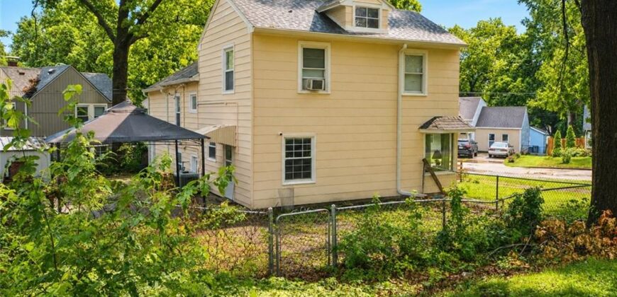 500 NE 44th Street, Kansas City, MO 64116