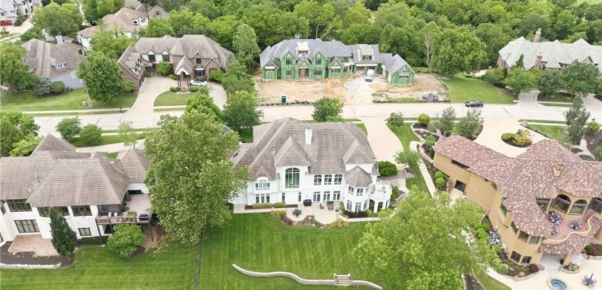 6517 Ridge Road, Kansas City, MO 64152