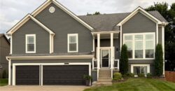 207 Carriage Court, Smithville, MO 64089