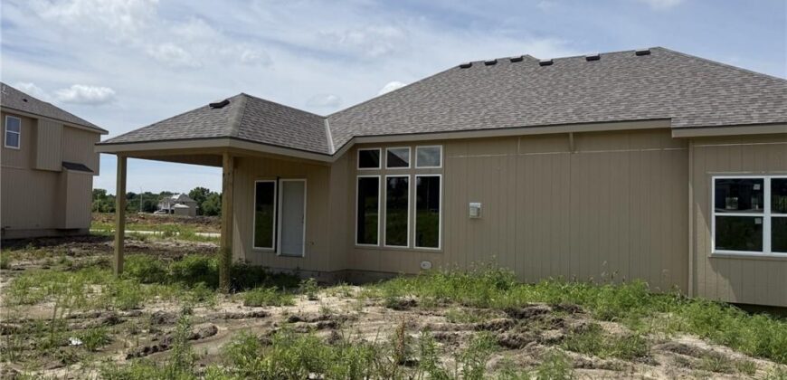 10511 N Highland Place, Kansas City, MO 64155