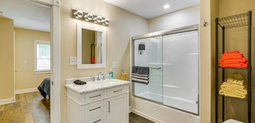 436 E Broadway Avenue, Excelsior Springs, MO 64024