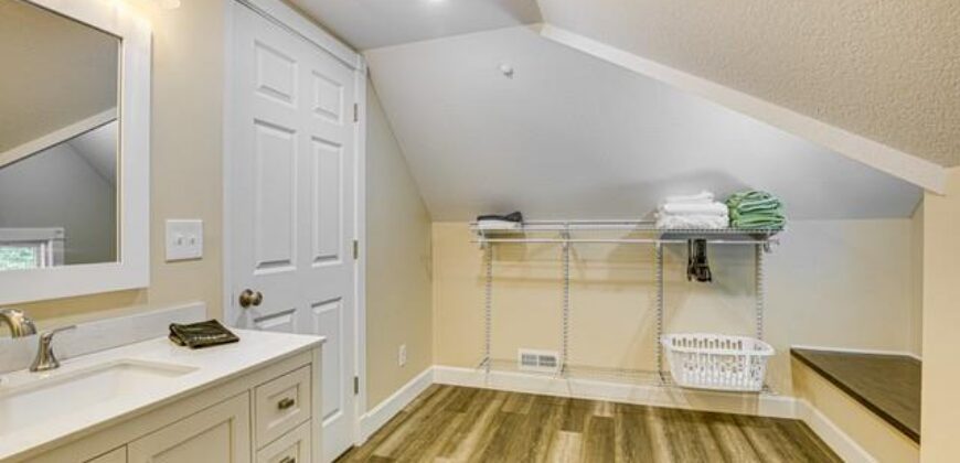 436 E Broadway Avenue, Excelsior Springs, MO 64024