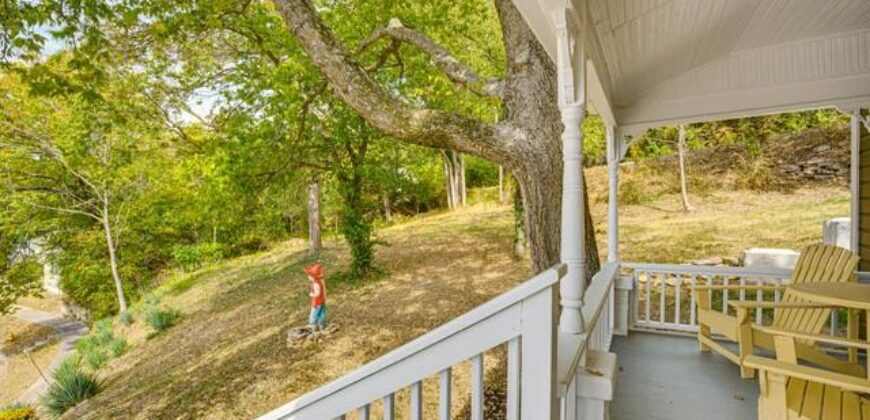 436 E Broadway Avenue, Excelsior Springs, MO 64024