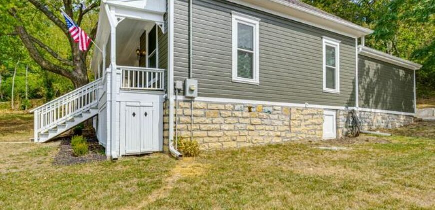 436 E Broadway Avenue, Excelsior Springs, MO 64024