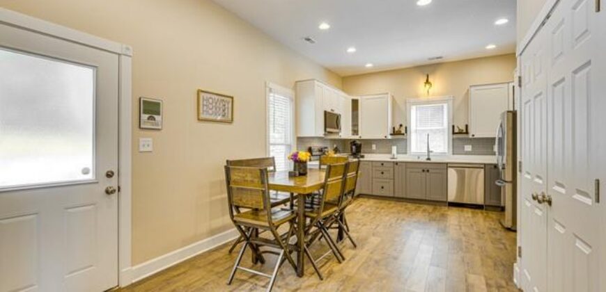 436 E Broadway Avenue, Excelsior Springs, MO 64024