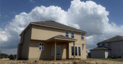 9006 N Poplar Avenue, Kansas City, MO 64156