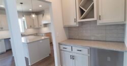 9006 N Poplar Avenue, Kansas City, MO 64156