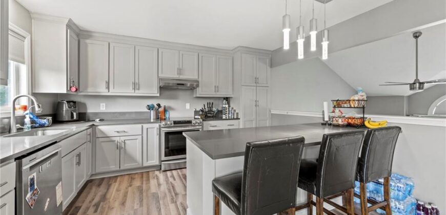 8401 N Wayland Avenue, Kansas City, MO 64153