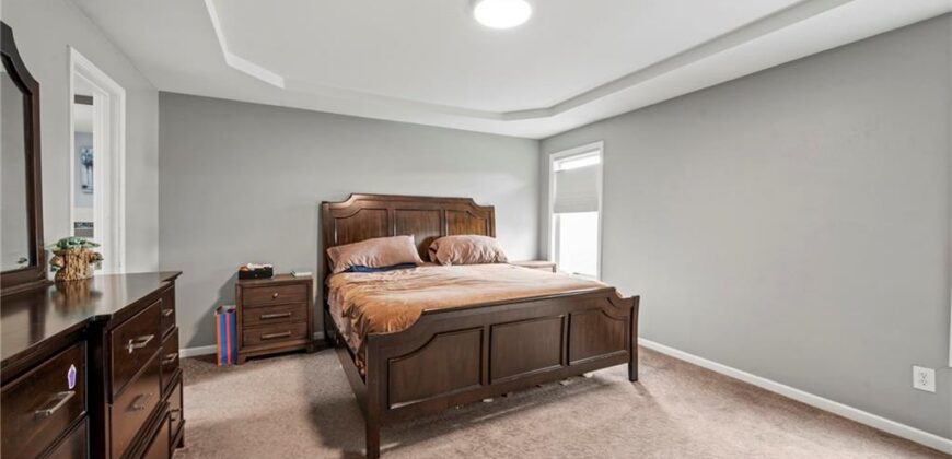 8401 N Wayland Avenue, Kansas City, MO 64153