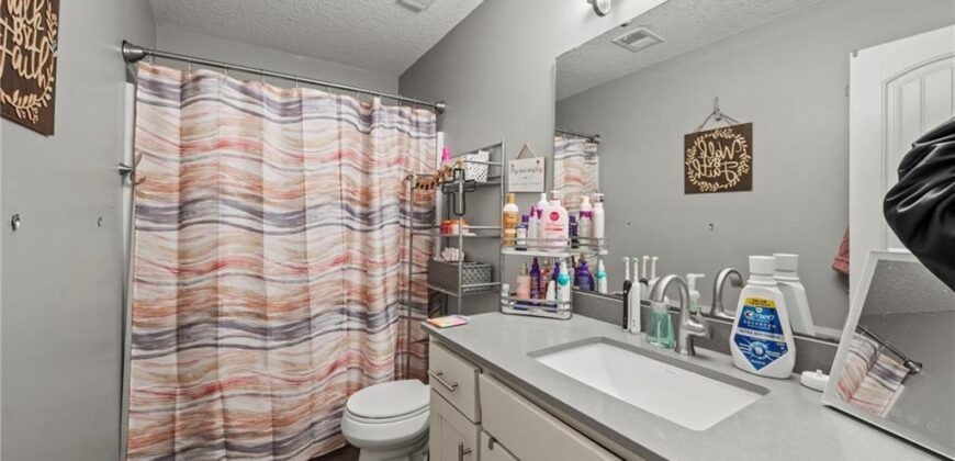 8401 N Wayland Avenue, Kansas City, MO 64153
