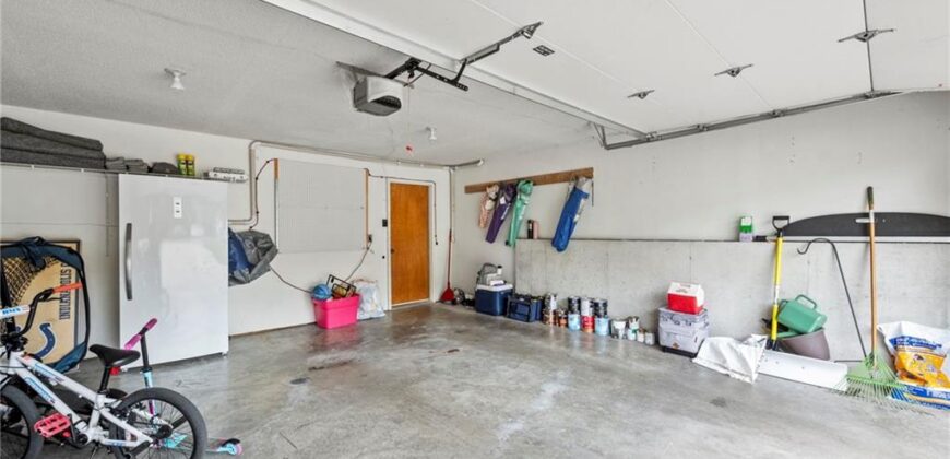 8401 N Wayland Avenue, Kansas City, MO 64153