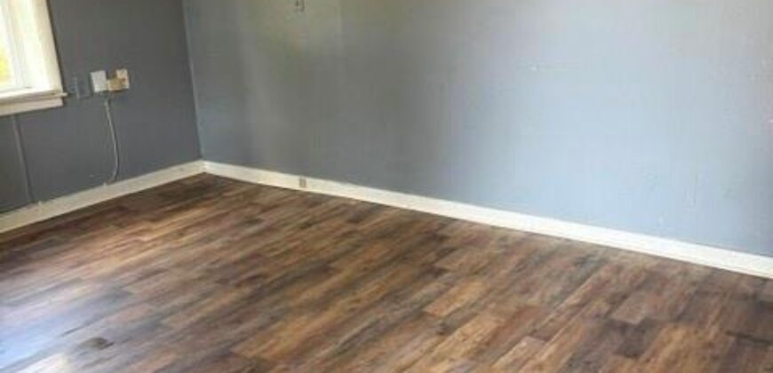117 S Fairview Avenue, Liberty, MO 64068