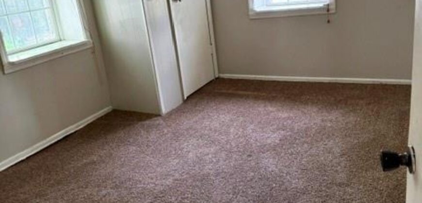 117 S Fairview Avenue, Liberty, MO 64068