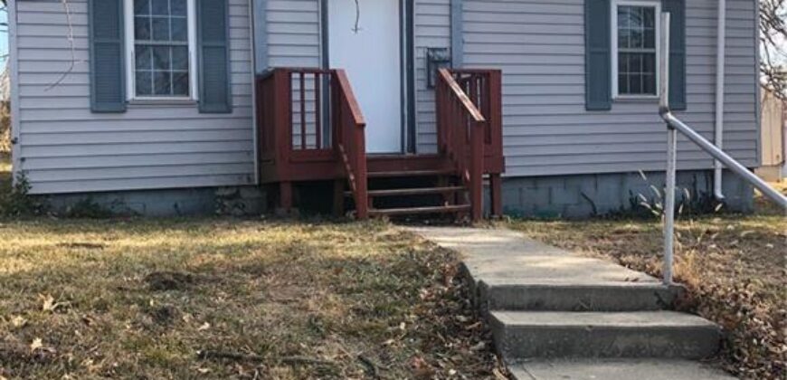 117 S Fairview Avenue, Liberty, MO 64068