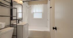 2418 NE PURSELL Road, Gladstone, MO 64118