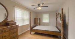 2418 NE PURSELL Road, Gladstone, MO 64118