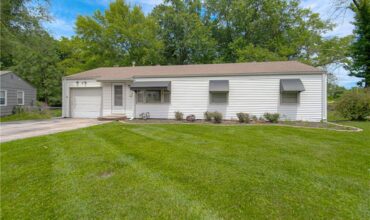 2418 NE PURSELL Road, Gladstone, MO 64118