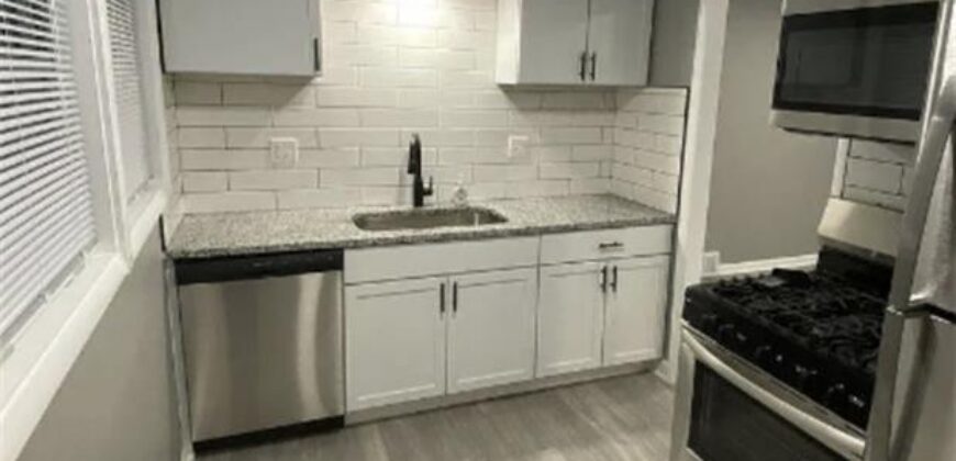 1232 NE 43rd Terrace, Kansas City, MO 64116
