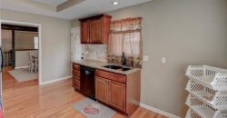 7917 N Troost Avenue, Kansas City, MO 64118