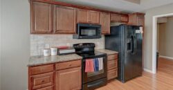 7917 N Troost Avenue, Kansas City, MO 64118