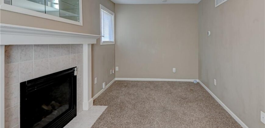7917 N Troost Avenue, Kansas City, MO 64118