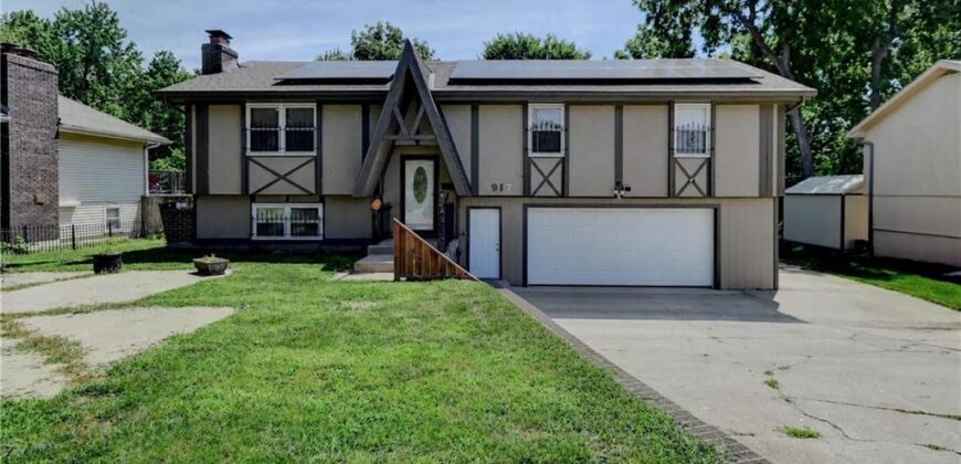 7917 N Troost Avenue, Kansas City, MO 64118
