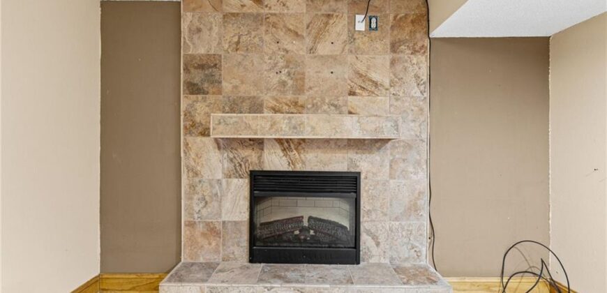 707 NE 115th Terrace, Kansas City, MO 64155