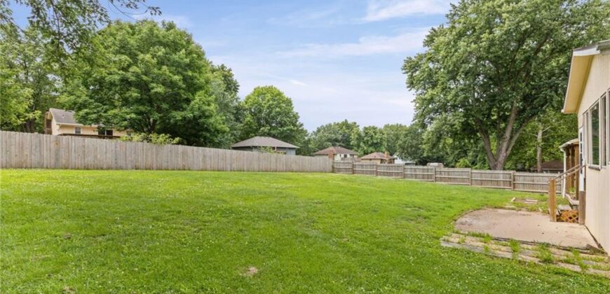 707 NE 115th Terrace, Kansas City, MO 64155