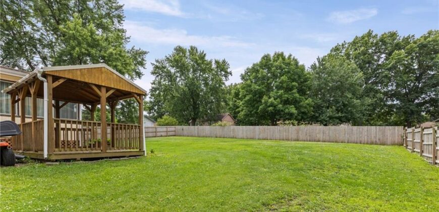 707 NE 115th Terrace, Kansas City, MO 64155