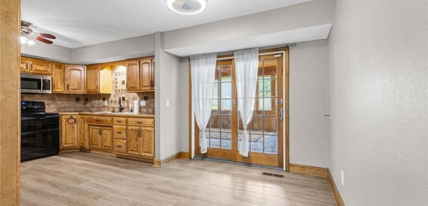 707 NE 115th Terrace, Kansas City, MO 64155