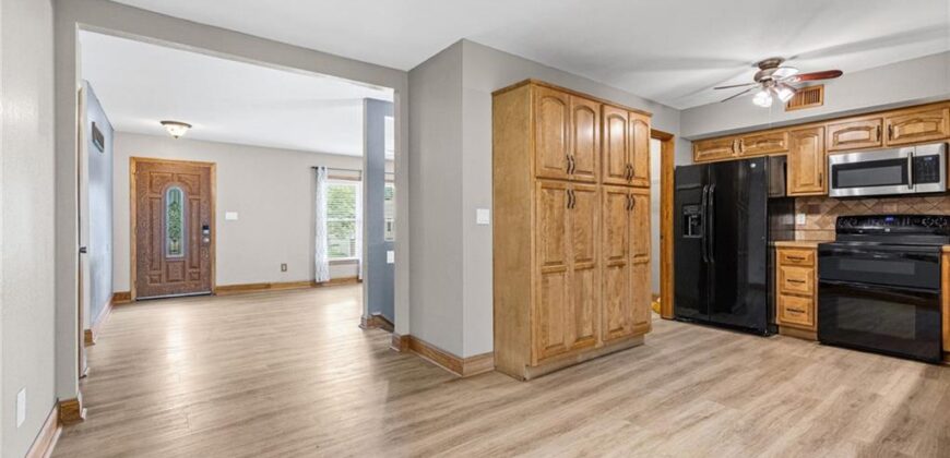 707 NE 115th Terrace, Kansas City, MO 64155