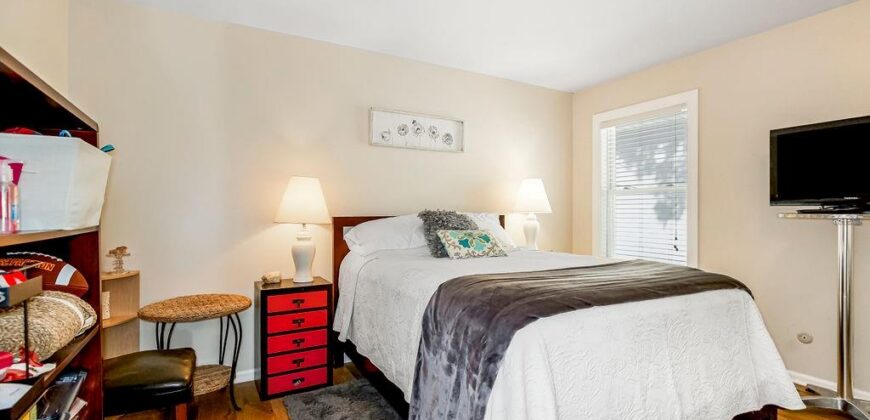 621 NW North Shore Drive, Lake Waukomis, MO 64151