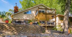 621 NW North Shore Drive, Lake Waukomis, MO 64151