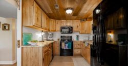 621 NW North Shore Drive, Lake Waukomis, MO 64151
