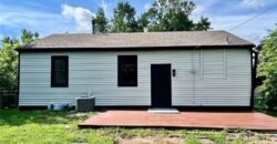 1906 NE 55th Street, Kansas City, MO 64118