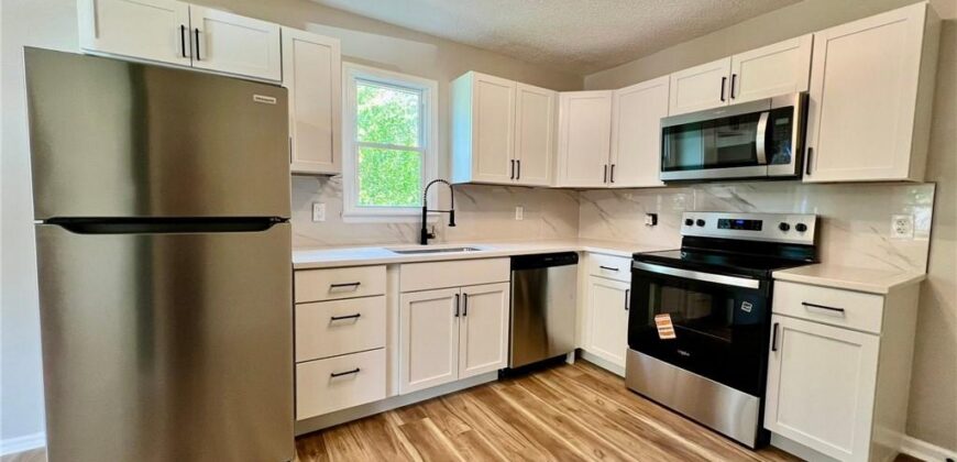 1906 NE 55th Street, Kansas City, MO 64118