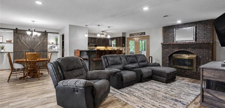 14780 Red Rock Drive, Platte City, MO 64079