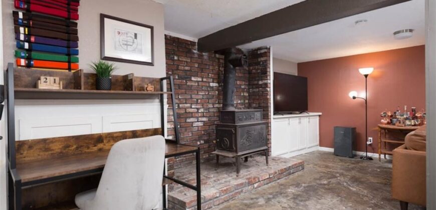 8840 N Forest Avenue, Kansas City, MO 64155