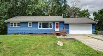 8840 N Forest Avenue, Kansas City, MO 64155