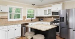 8840 N Forest Avenue, Kansas City, MO 64155