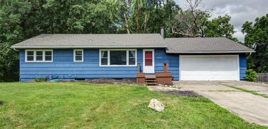 8840 N Forest Avenue, Kansas City, MO 64155