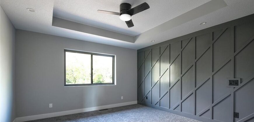 1006 Meadowbrook Drive, Kearney, MO 64060