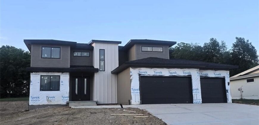 1006 Meadowbrook Drive, Kearney, MO 64060