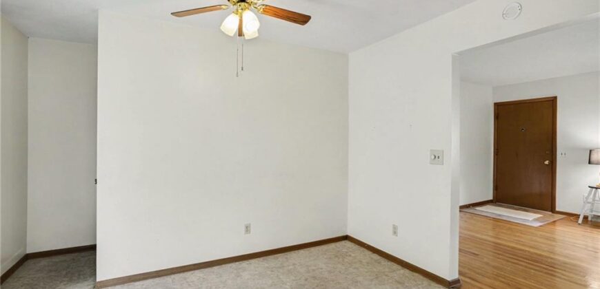 235 N Eugene Field Road, Claycomo, MO 64119