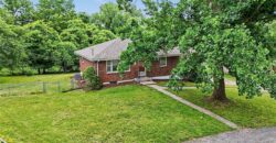 235 N Eugene Field Road, Claycomo, MO 64119
